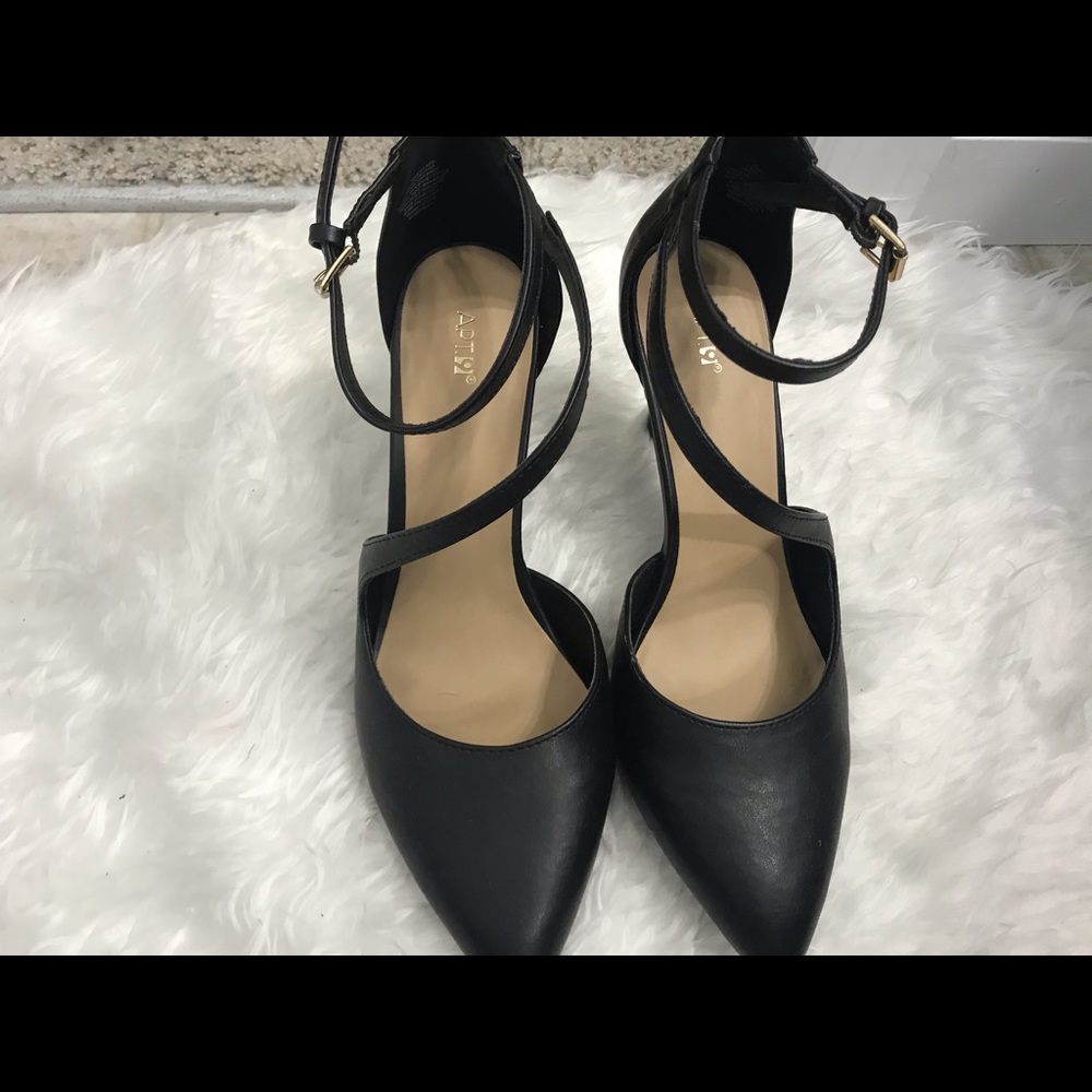 Black apt. 9 heels